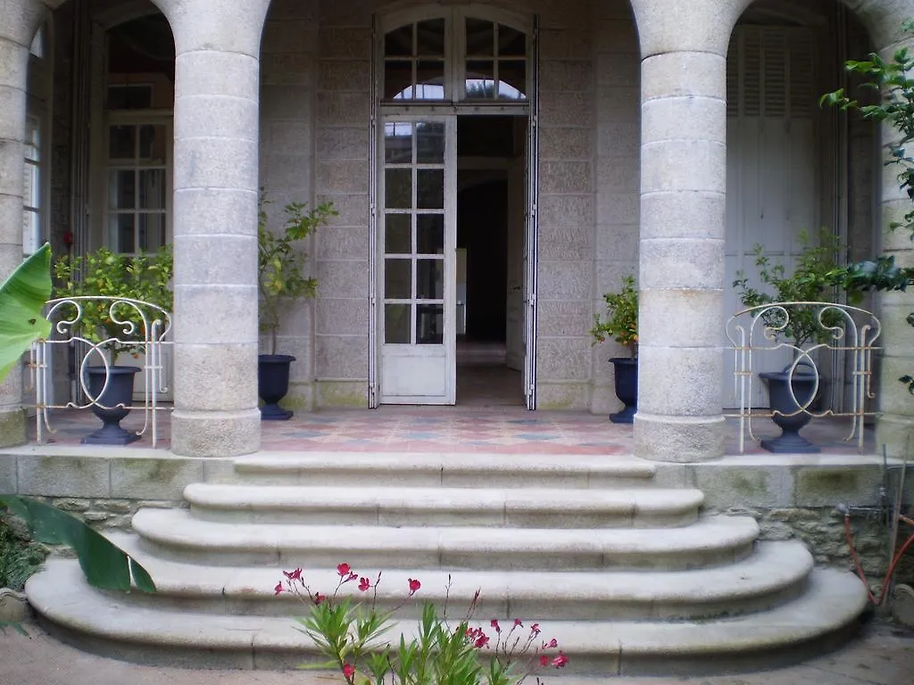Гостевой дом Отель Domaine De Beauregard Cleguerec